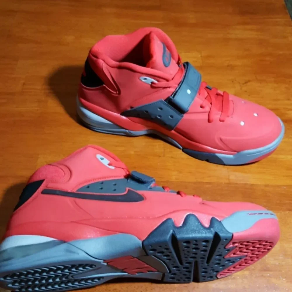 Nike Air Force Max Toro - Picture 2 of 6